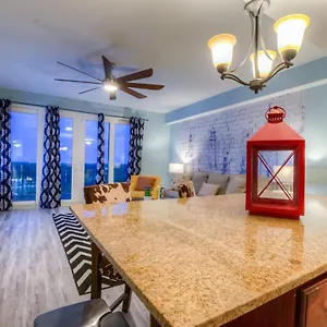  Holiday home Laketown Wharf 1436 By Aneliya