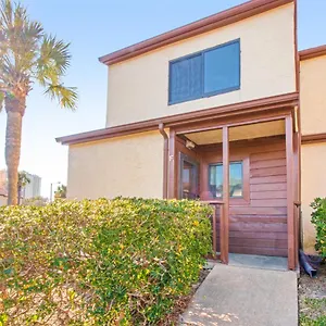  Holiday home Beachwalk 6f